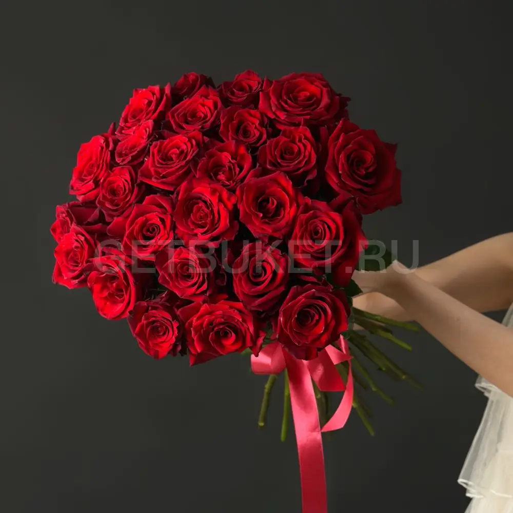 66047 Букет из 25 красных роз