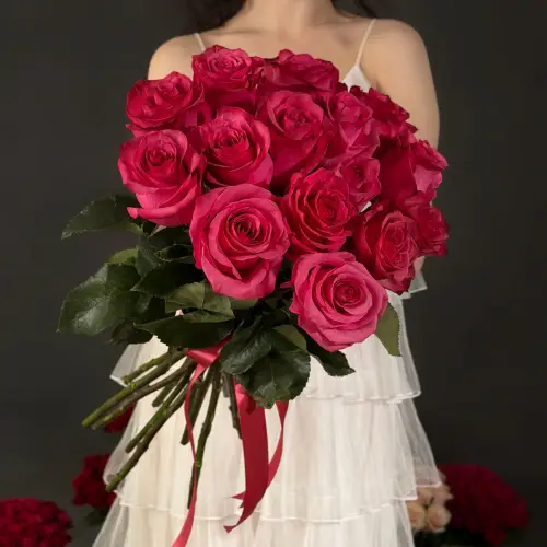 Букет из 15 розовых роз